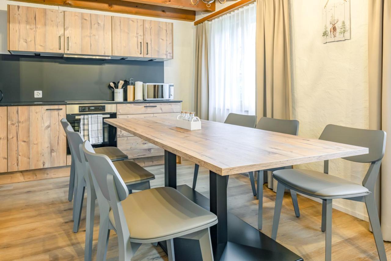 Apartment Eiger - Aare Jungfrau Ag Гріндельвальд Екстер'єр фото